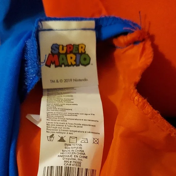 Mario Halloween Costume - Picture 2 of 9